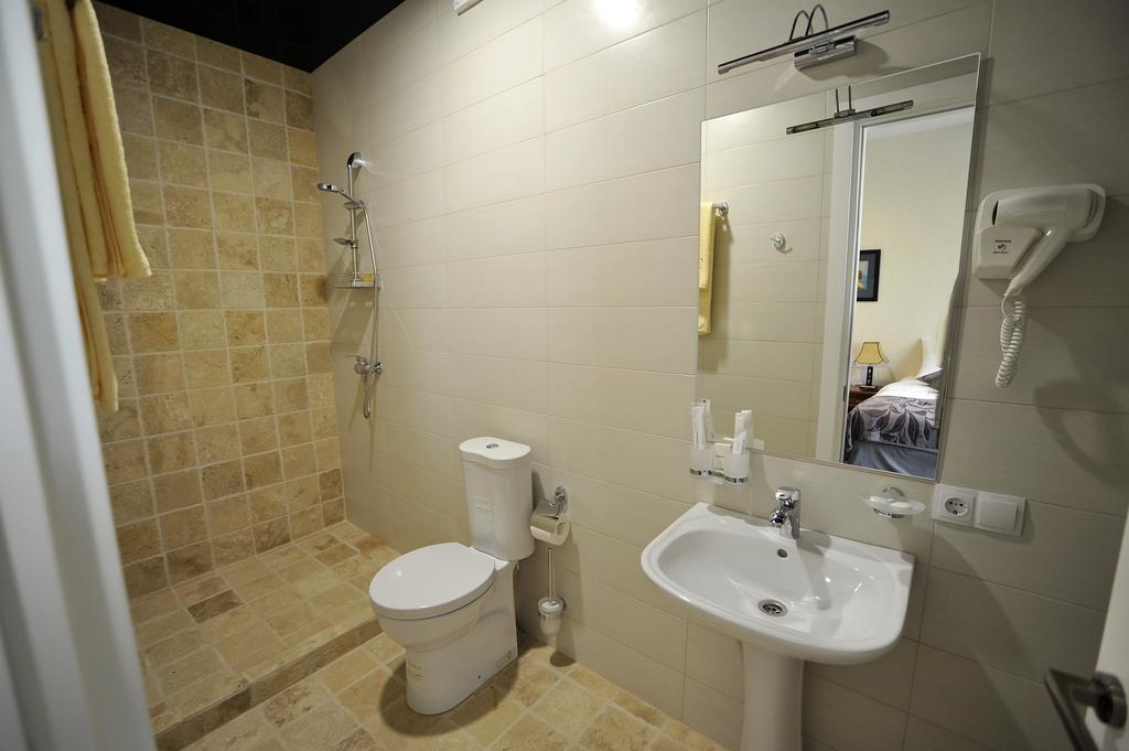 Zp Hotel Tbilisi Exteriör bild